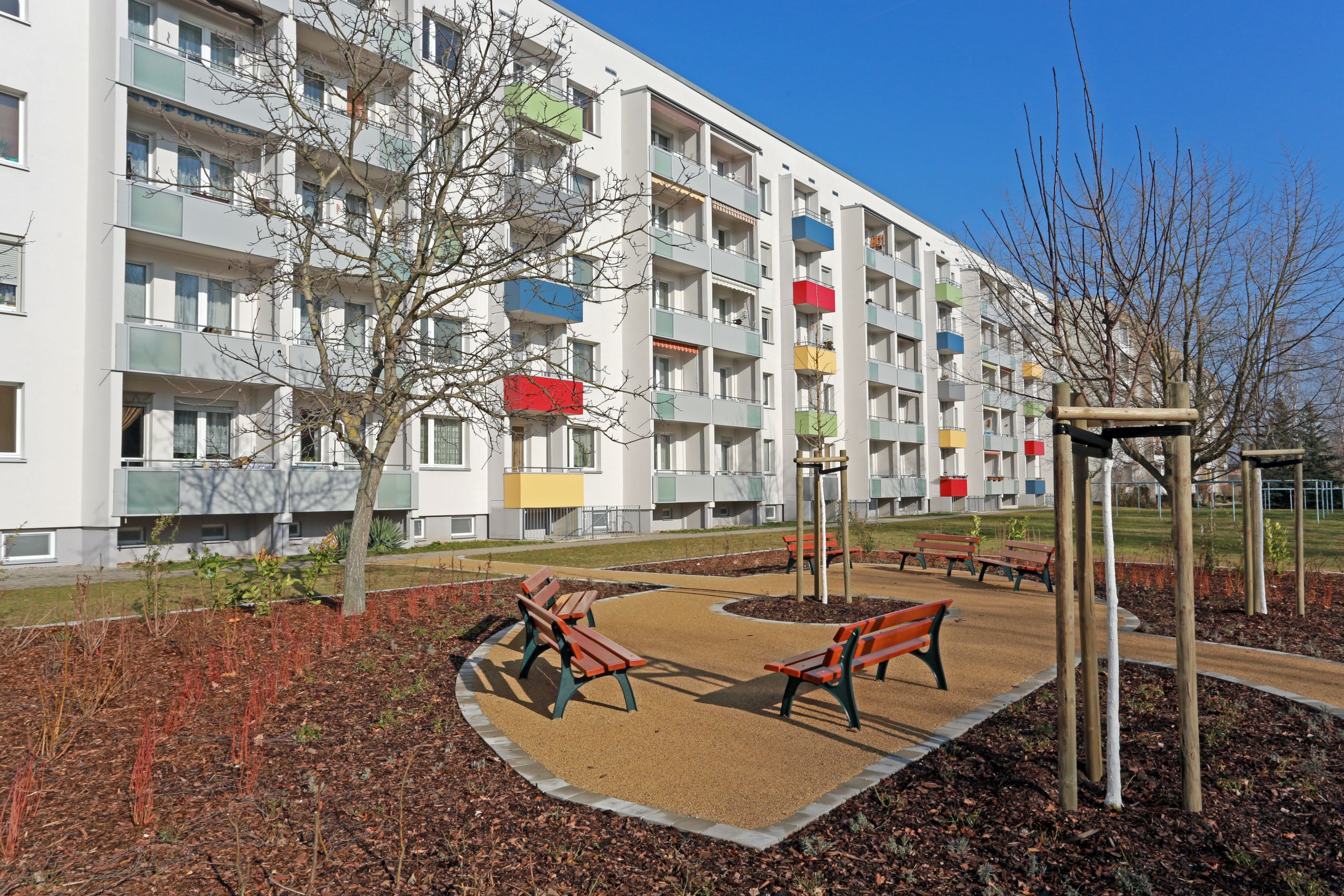 Mit dem Aufzug ins 2. OG - 2-Raum-Wohnung mit Balkon