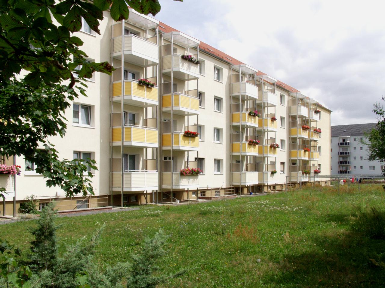 Schöne 3-Raum-Wohnung mit Balkon in Gröba-Merzdorf