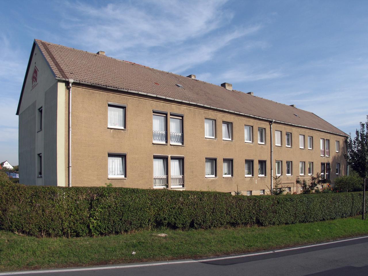 3-Raum-Wohnung mit Gartenanteil