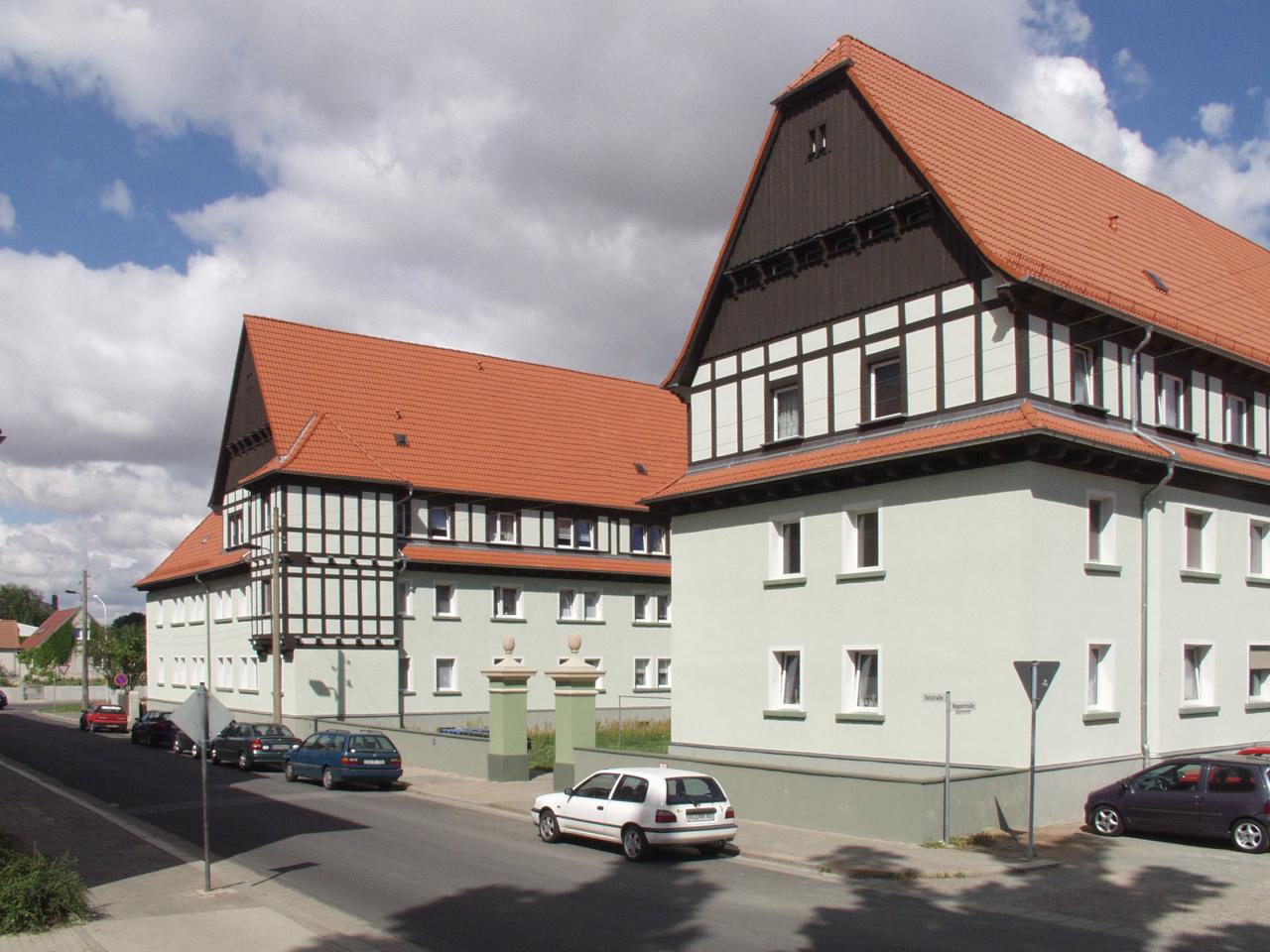2-Raum-Wohnung mit Badewanne in Riesa
